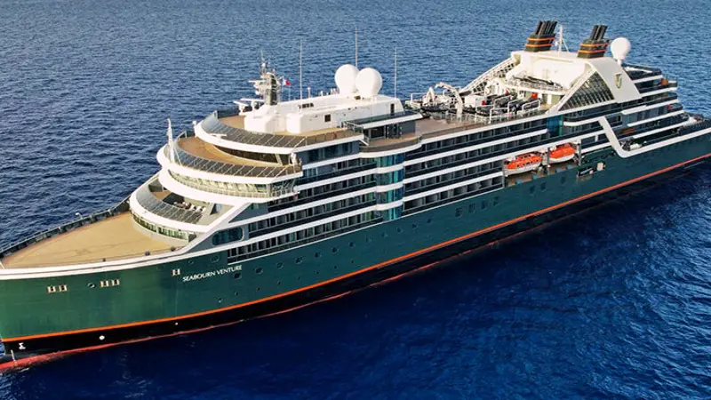Seabourne pursuit cruiseship